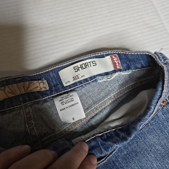 Levi's 515 Denim Shorts - Picture 2 of 3